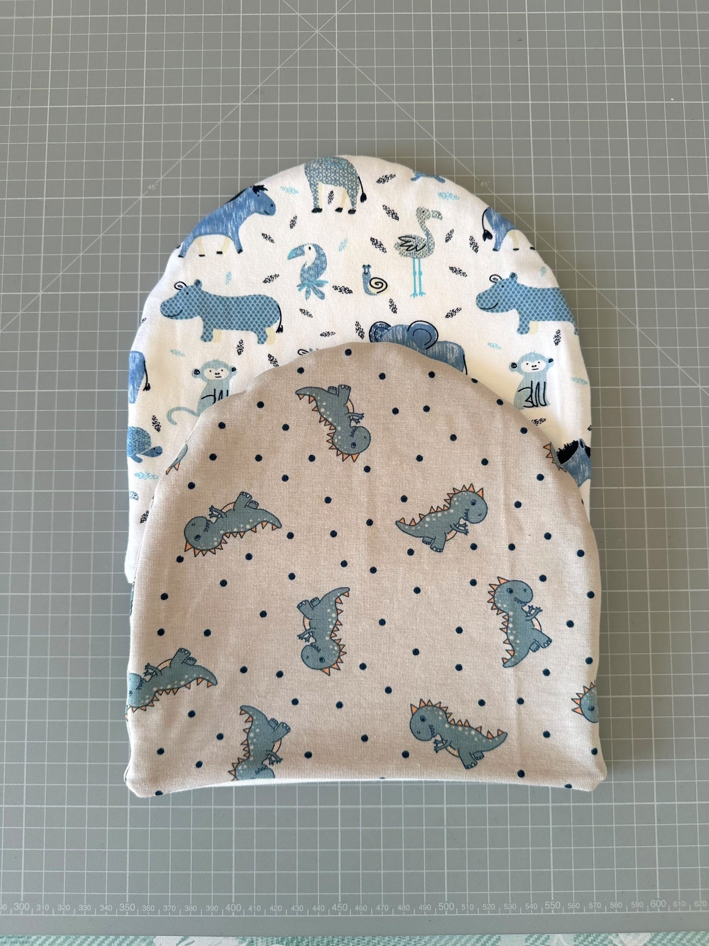 2 Cappelli bambino taglia 2 anni