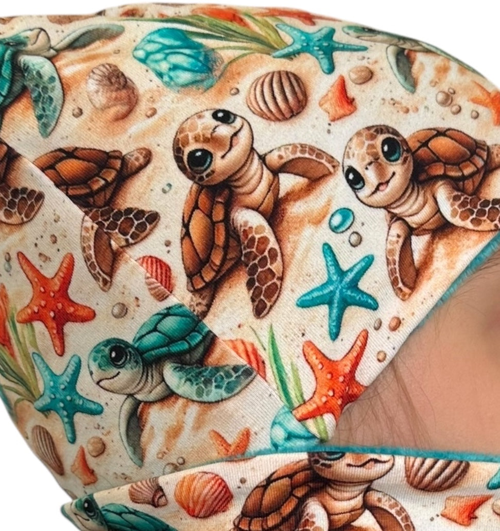 Set Cappello e Scaldacollo Fatto a Mano in Cotone Certificato Fantasia Tartarughe