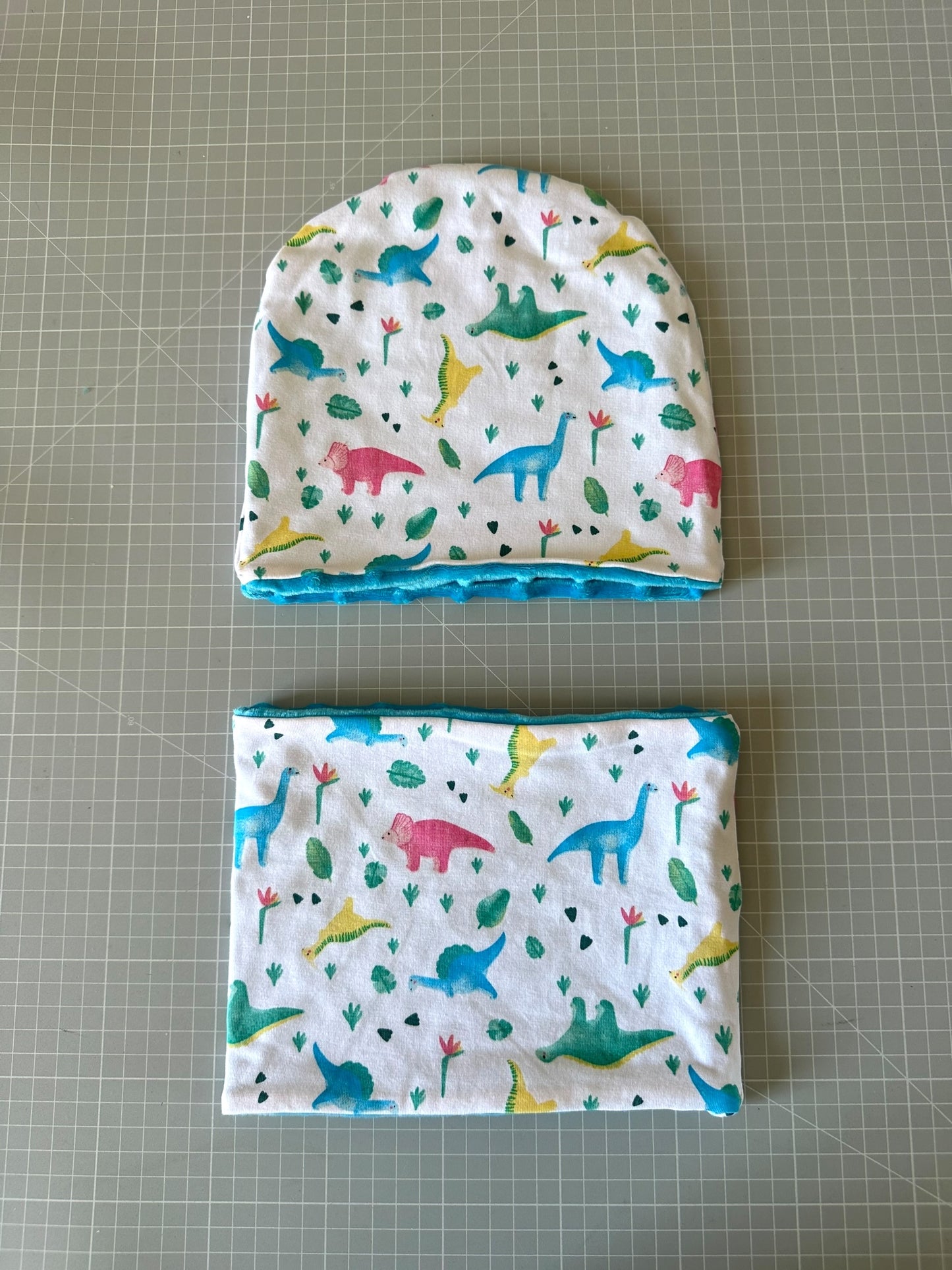 Cappello e scaldacollo bambino taglia 3 anni