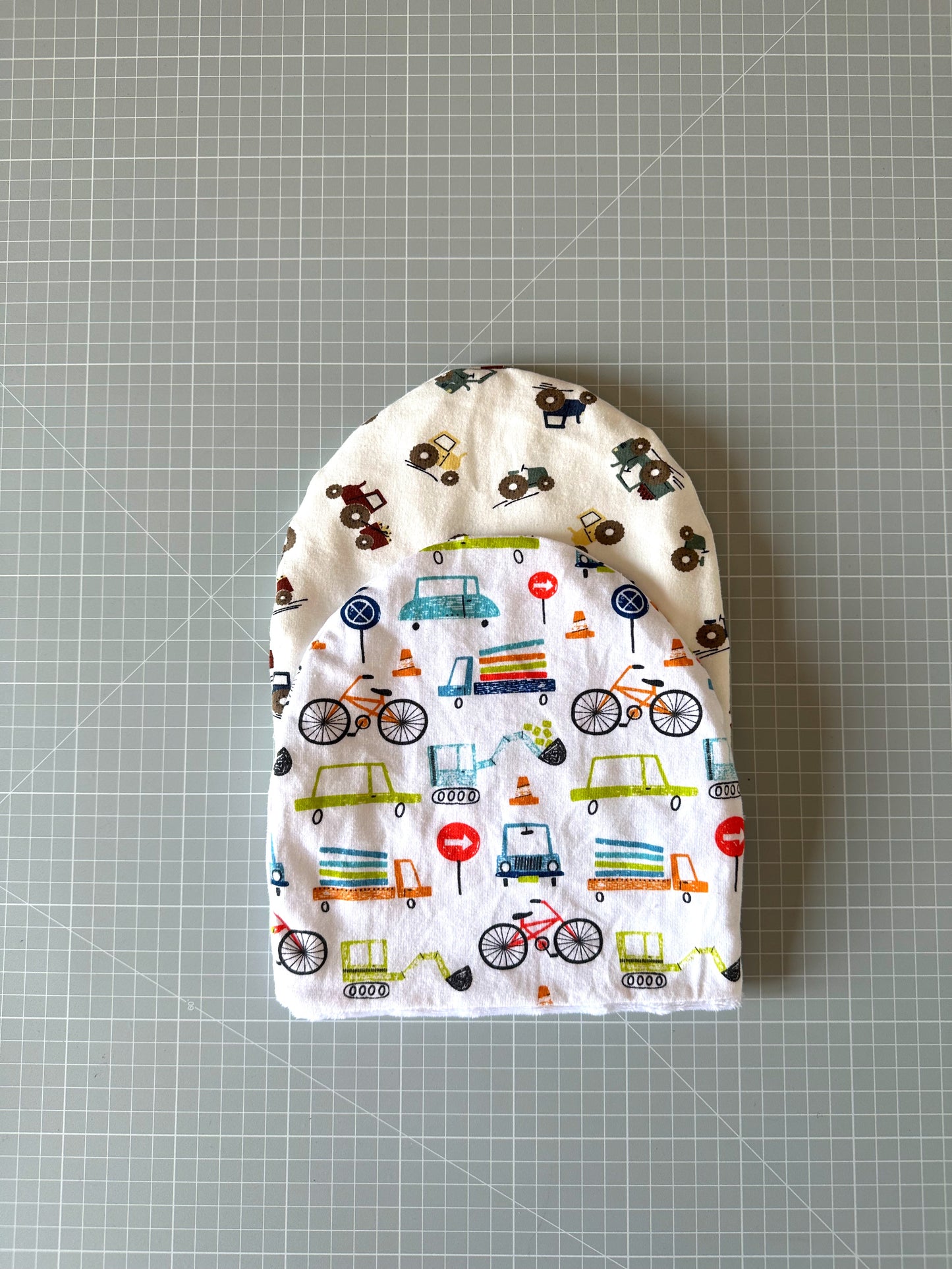2 Cappelli bambino taglia 1 anno