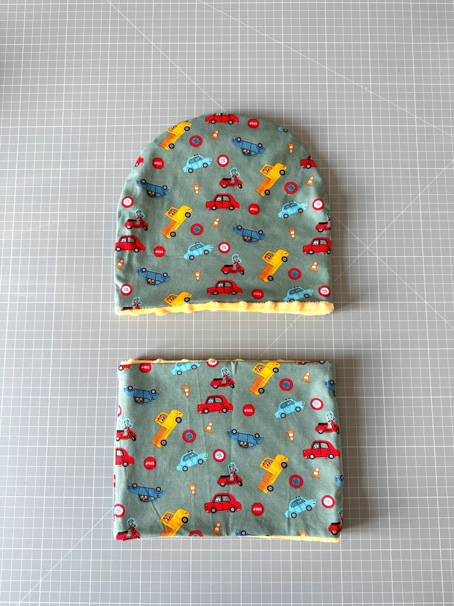 Cappello e scaldacollo bambino taglia 2 anni