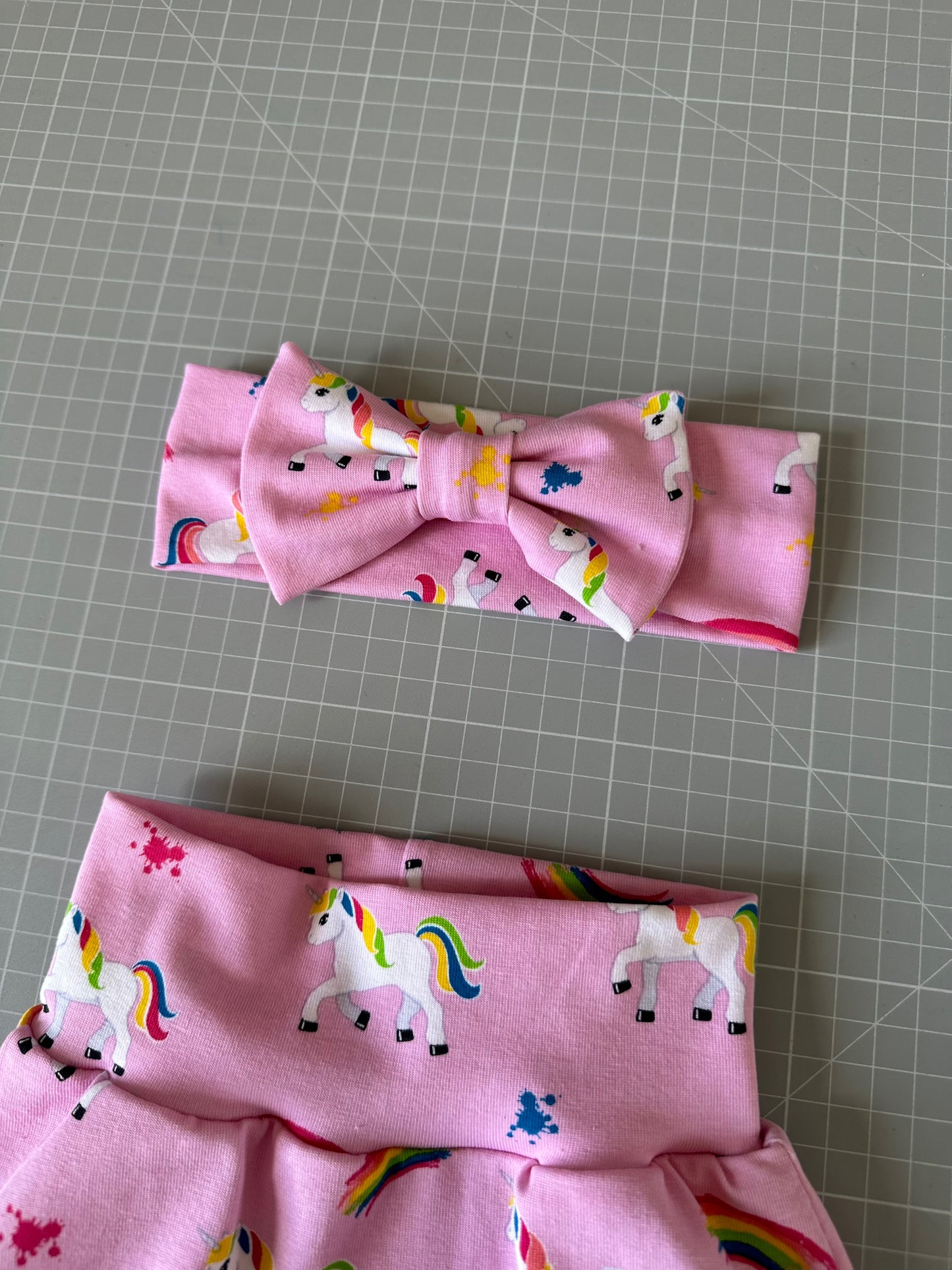 Completo pantaloncino e fascia capelli