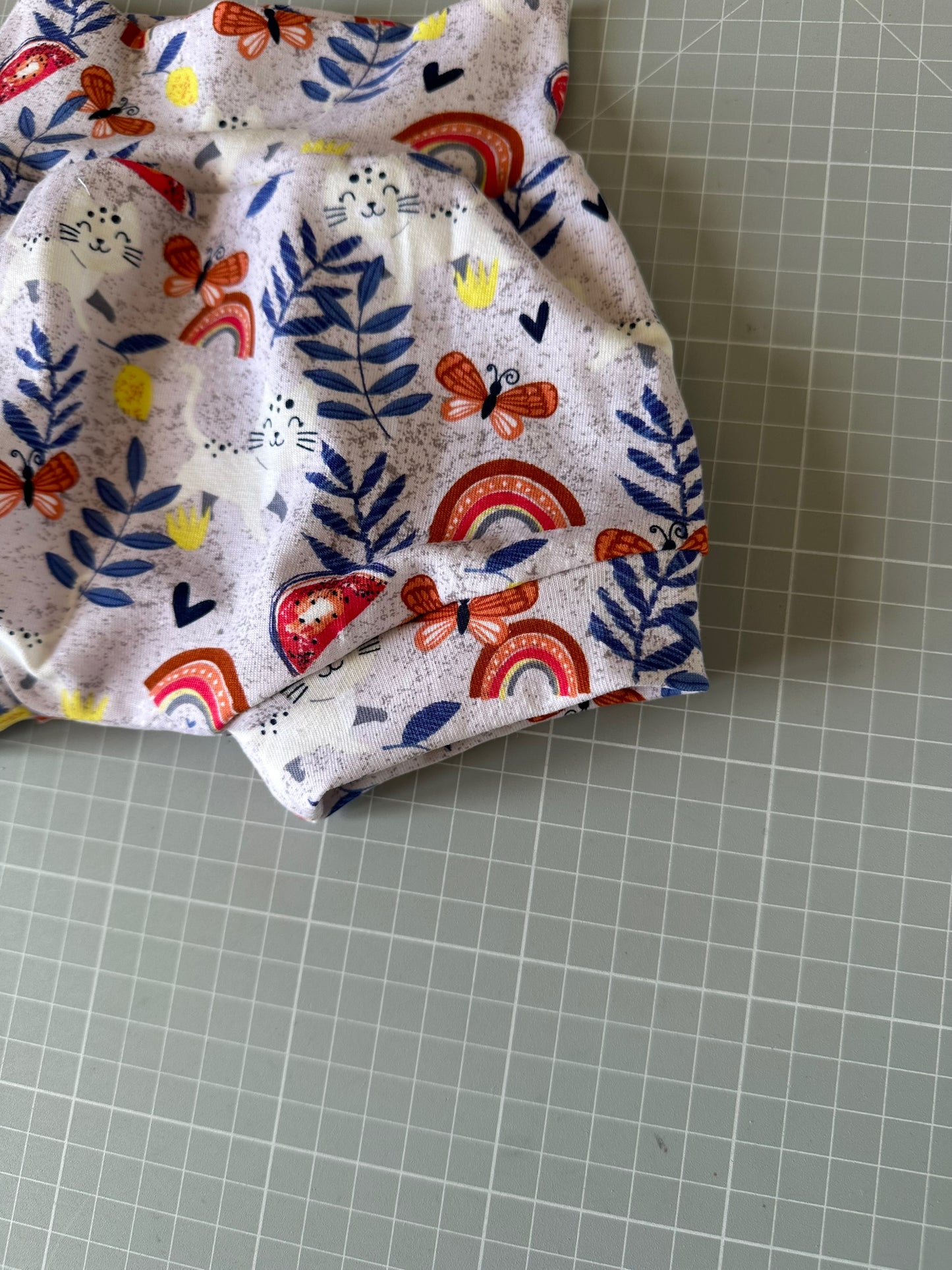 Completo pantaloncino e fascia capelli