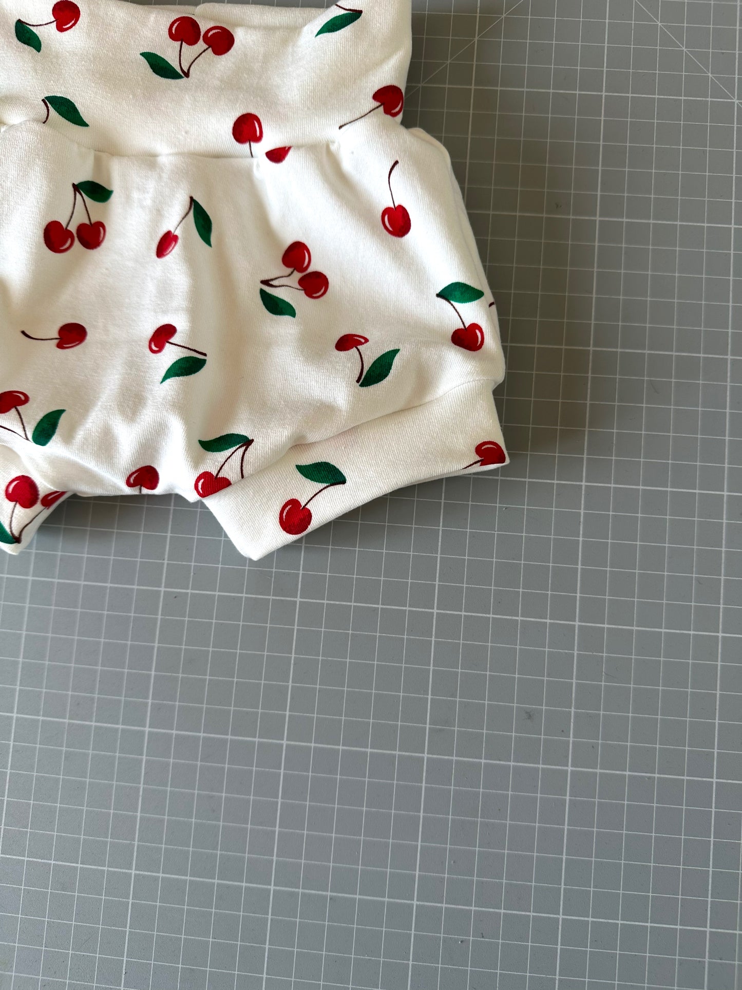 Completo pantaloncino e fascia capelli