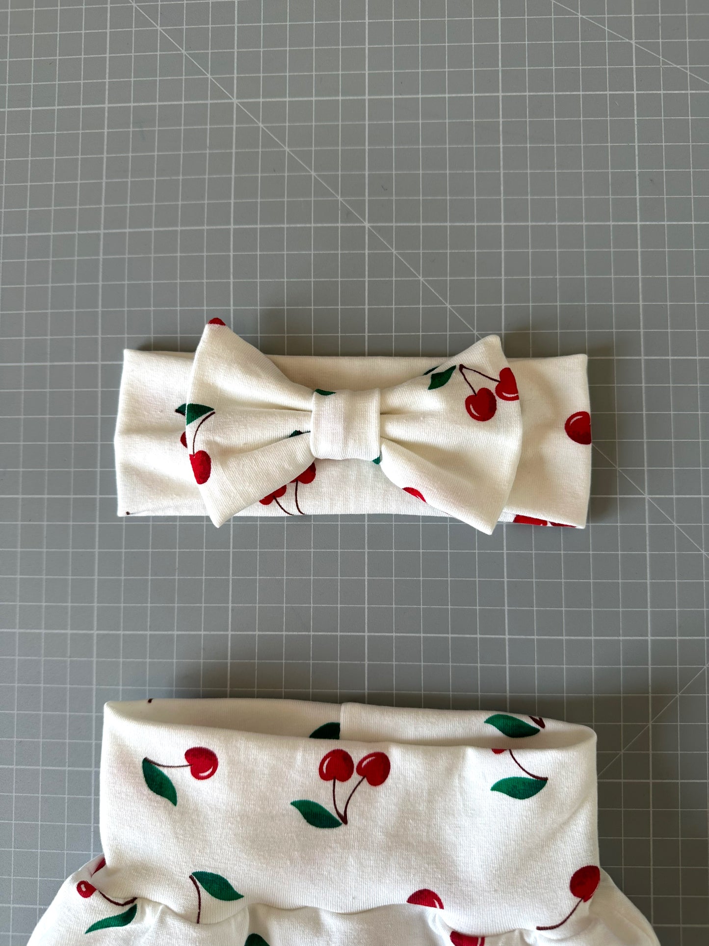 Completo pantaloncino e fascia capelli