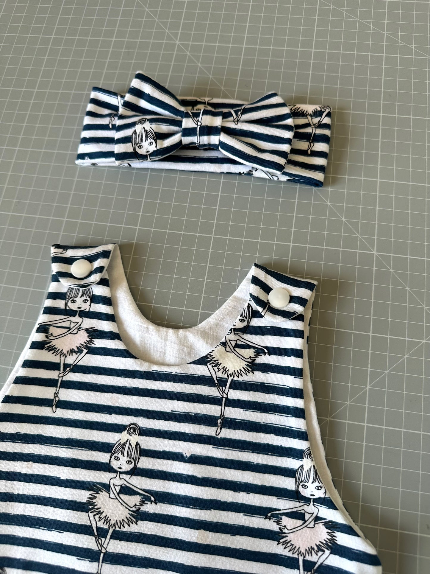 Pagliaccetto neonata