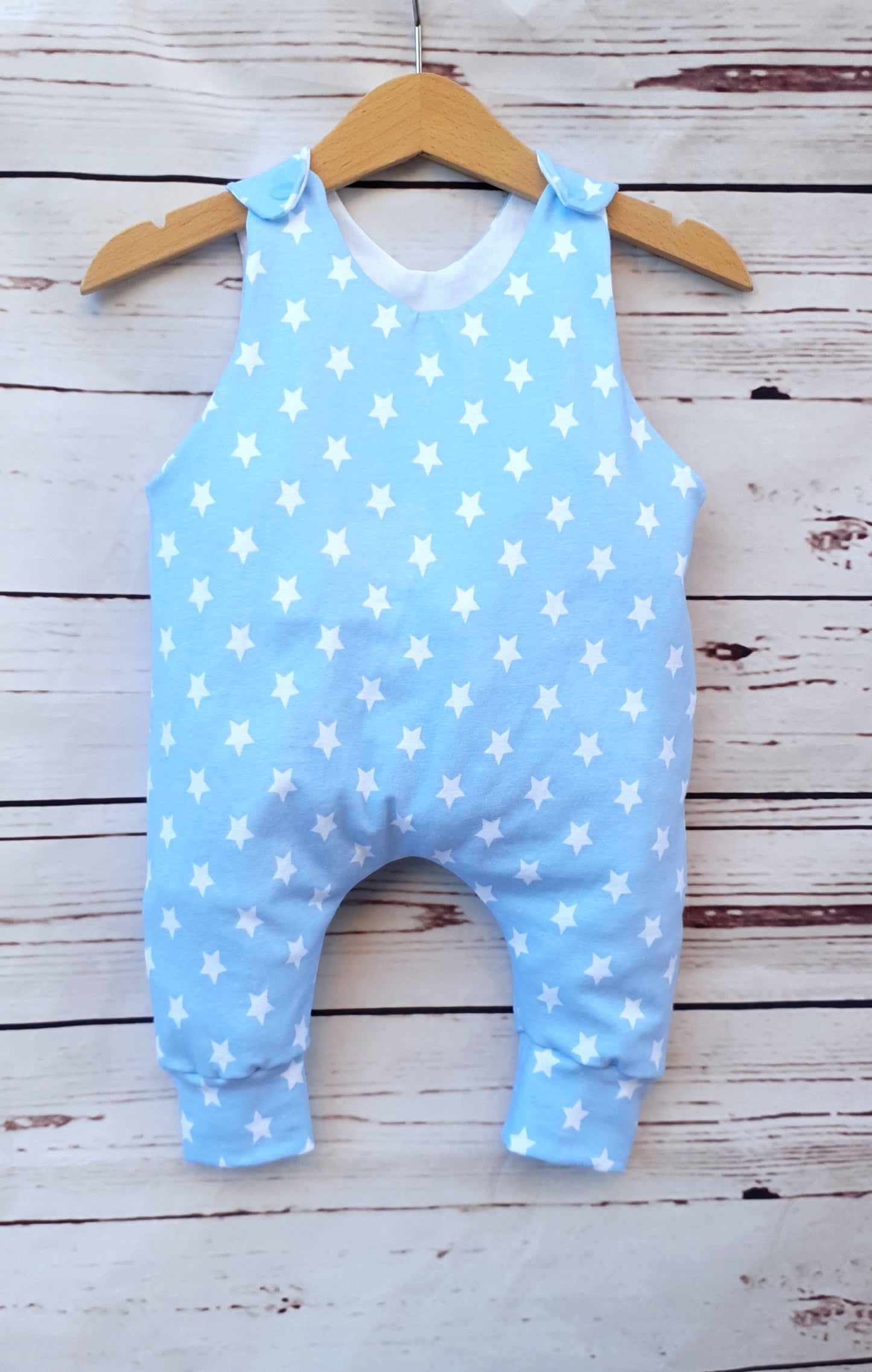 Tutina neonato taglia 1-3 mesi ( fino a 61 cm)