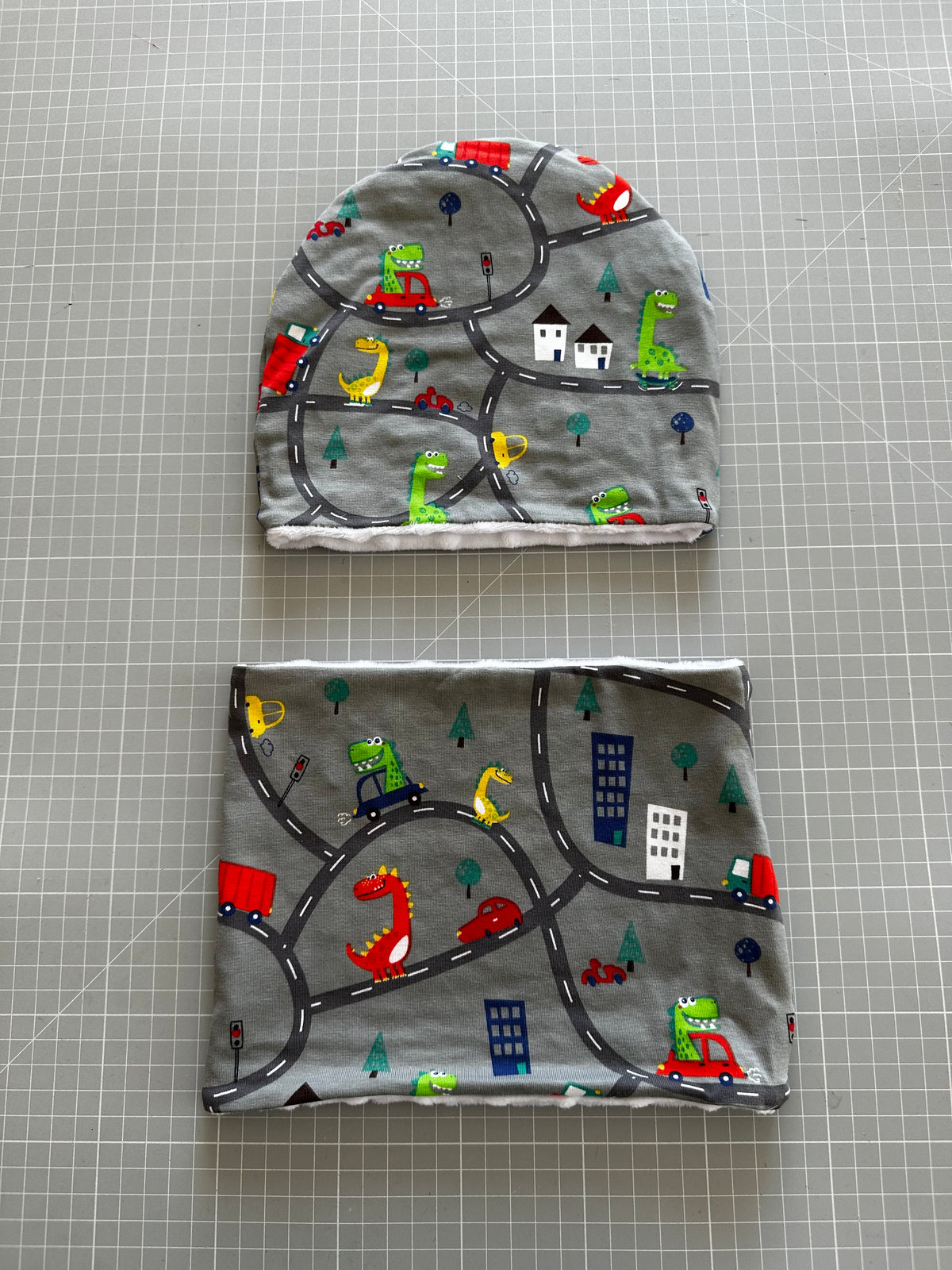 Cappello e scaldacollo bambino taglia 2 anni