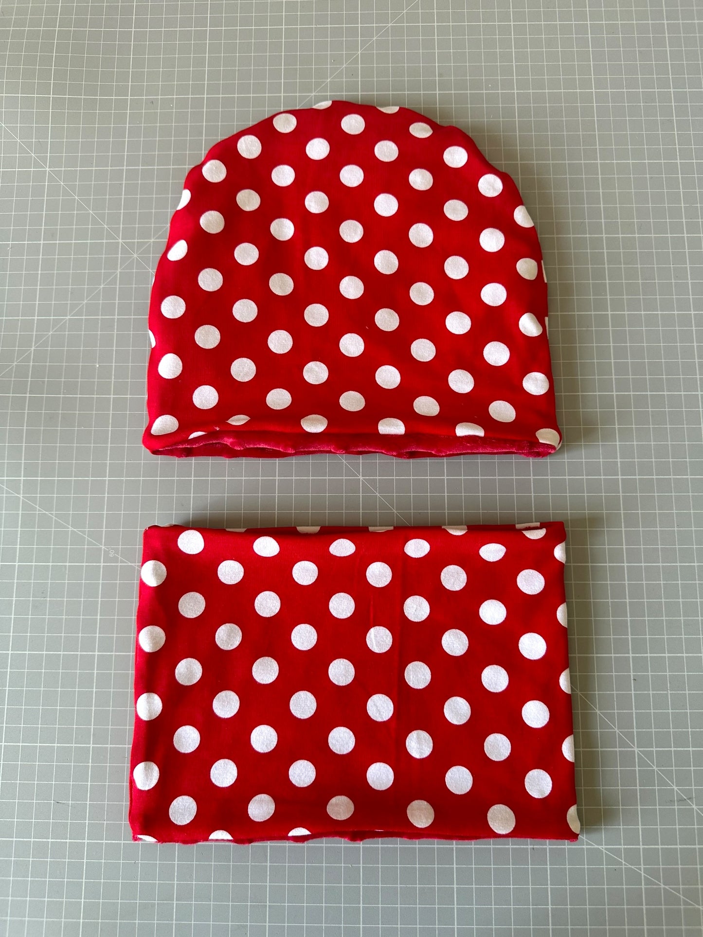 Cappello e scaldacollo bambina taglia 6 anni