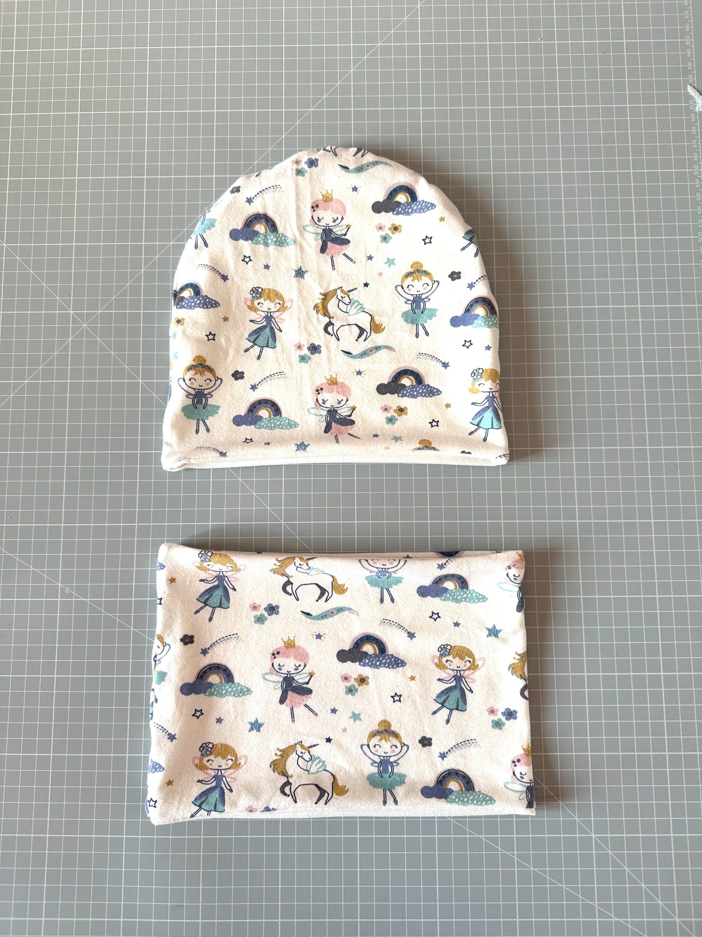 Set Cappello e Scaldacollo Bambina Fatto a Mano in Cotone Certificato