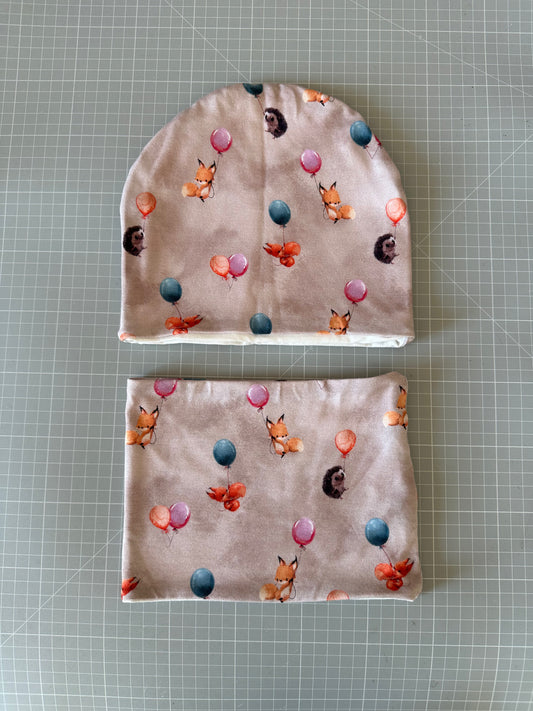 Cappello e scaldacollo unisex taglia 3 anni